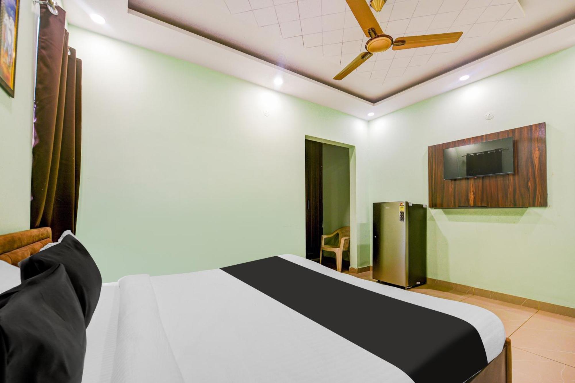 Hotel O Ridge Way Stays Фаридабад Экстерьер фото